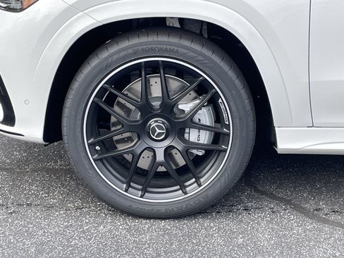 New 2026 Mercedes-Benz GLE 53 AMG 4MATIC Coupe image 15