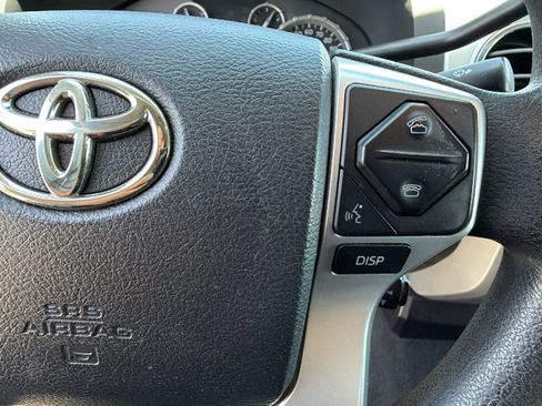 Used 2016 Toyota Tundra SR5 w/ TRD Off Road Package AWD/4WD image 20