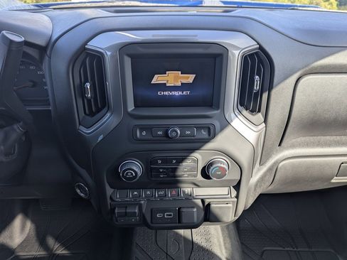 New 2026 Chevrolet Silverado 1500 Custom image 25
