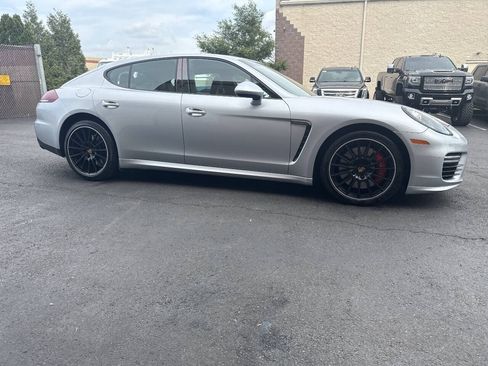Used 2016 Porsche Panamera GTS w/ Premium Package AWD/4WD image 8