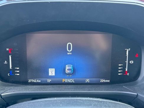 Used 2023 Ford Escape ST-Line w/ Tech Pack #1 AWD/4WD image 17