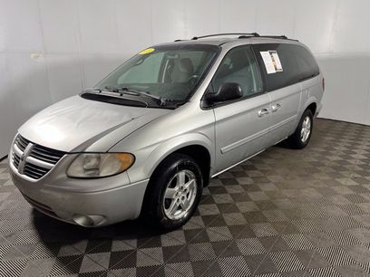 Used 2005 Dodge Grand Caravan SXT