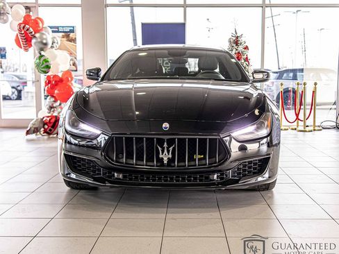 Used 2020 Maserati Ghibli image 2