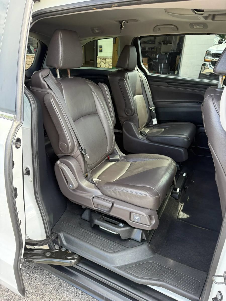 Used 2020 Honda Odyssey EX-L image 19