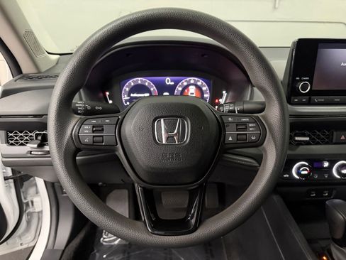 Used 2023 Honda Accord EX image 26