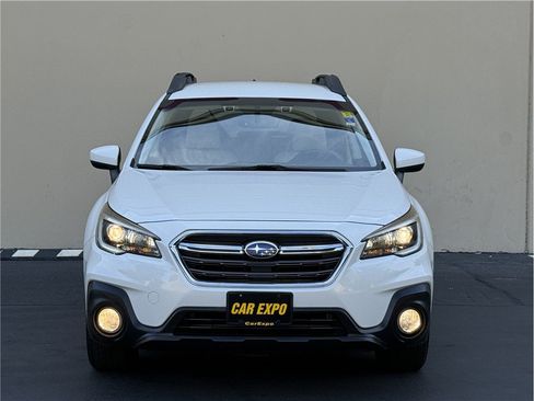 Used 2019 Subaru Outback 2.5i Premium AWD/4WD image 2
