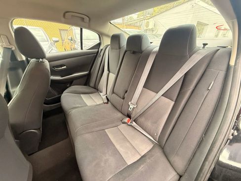 Used 2021 Nissan Sentra SV FWD image 25