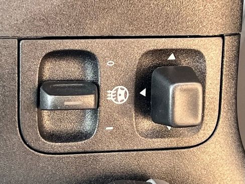 Certified 2022 Mercedes-Benz GLS 450 4MATIC image 26