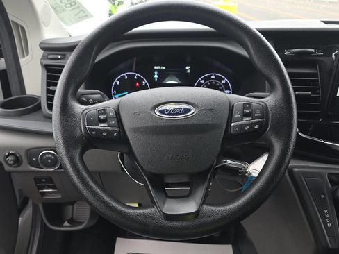 Used 2023 Ford Transit 350 XLT image 14