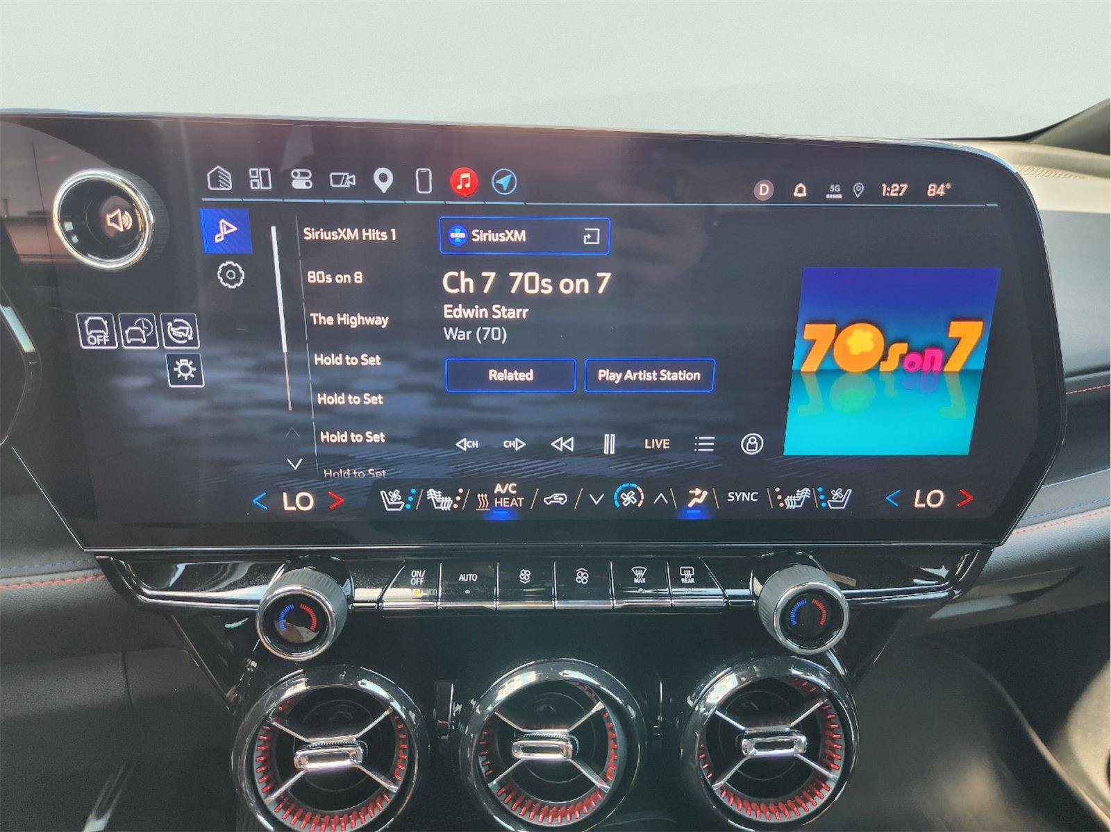 Used 2025 Chevrolet Blazer EV RS AWD/4WD image 16