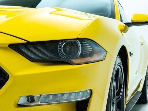 Used 2018 Ford Mustang GT Premium w/ Safe & Smart Package image 11