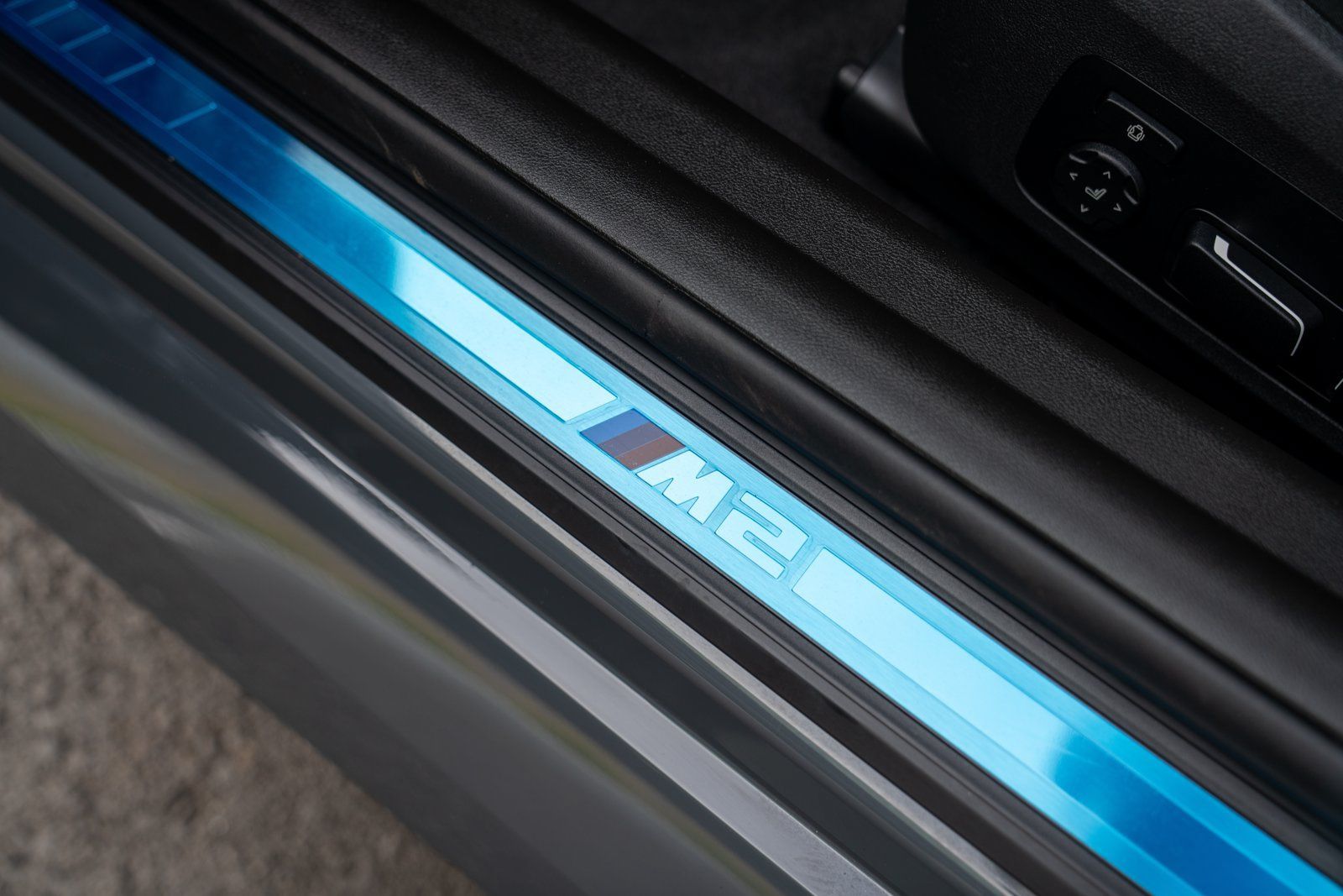 Used 2026 BMW M2 w/ Lighting Package RWD image 12