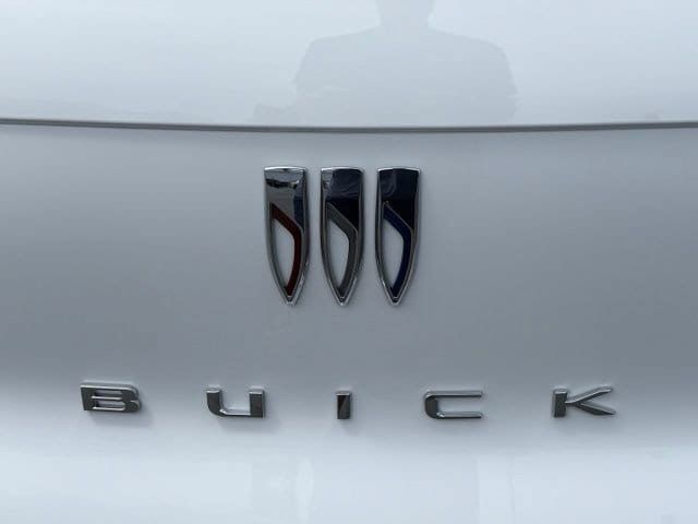 New 2026 Buick Envista Sport Touring w/ Convenience I Package FWD image 6
