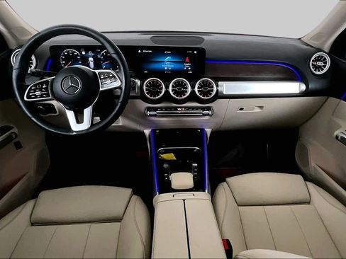 Certified 2022 Mercedes-Benz GLB 250 4MATIC image 16