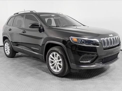 Used 2020 Jeep Cherokee Latitude AWD/4WD image 9