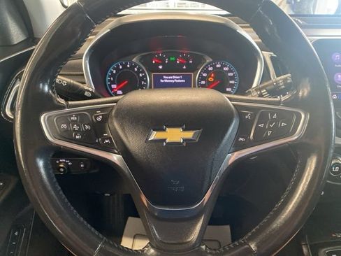 Used 2020 Chevrolet Equinox Premier AWD/4WD image 14