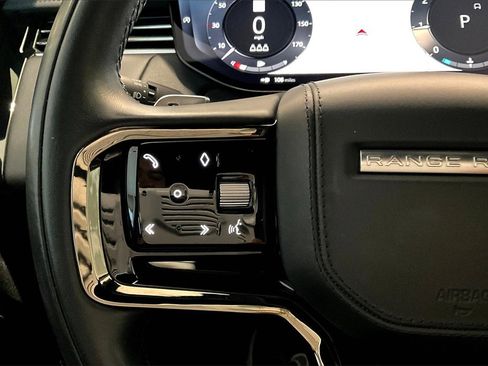 Used 2023 Land Rover Range Rover Sport SE Dynamic image 18