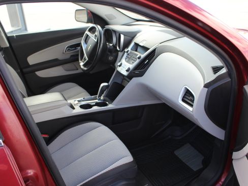 Used 2010 Chevrolet Equinox LT AWD/4WD image 13