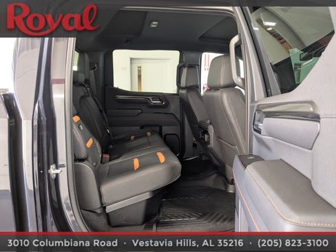 Used 2022 GMC Sierra 1500 AT4 w/ AT4 Preferred Package image 10