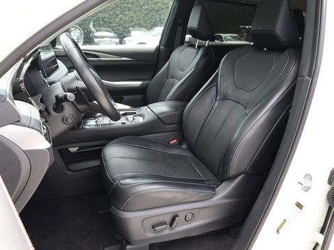 Certified 2023 INFINITI QX60 Luxe FWD image 15