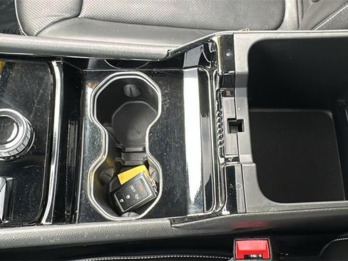 Used 2023 Jeep Grand Cherokee L Limited w/ Luxury Tech Group II image 24