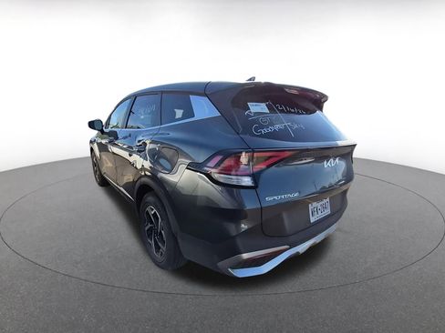 Used 2025 Kia Sportage LX image 5