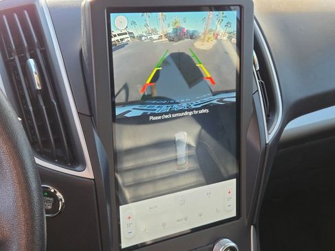 Used 2023 Ford Edge SEL image 23