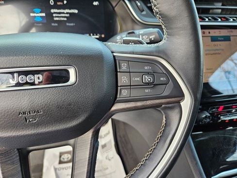 Used 2021 Jeep Grand Cherokee L Limited image 12