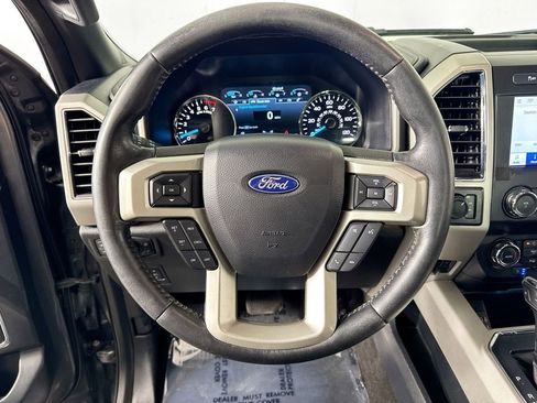 Used 2020 Ford F150 Lariat image 11