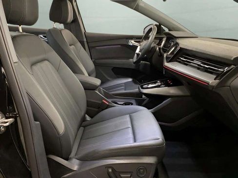 Used 2024 Audi Q4 e-tron Premium Plus w/ Premium Plus image 74