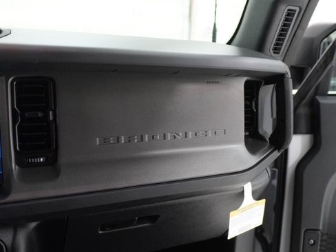 Used 2025 Ford Bronco Big Bend AWD/4WD image 20