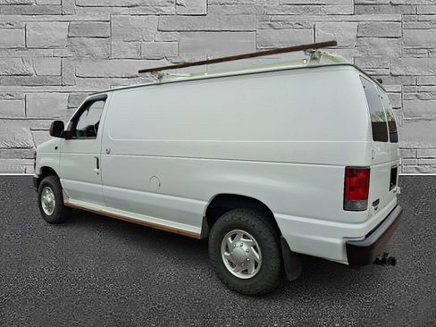 Used 2012 Ford E-250 and Econoline 250 w/ Commercial Cargo Van Pkg image 7