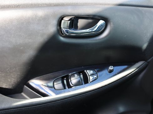 Used 2023 Nissan Leaf SV Plus image 35