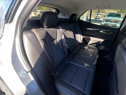 Used 2025 Buick Envision Preferred image 17