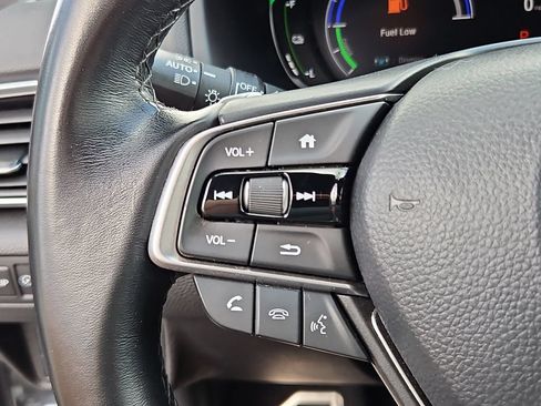Used 2022 Honda Accord Sport image 11