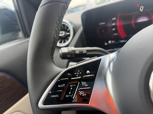New 2026 Mercedes-Benz GLA 250 image 22