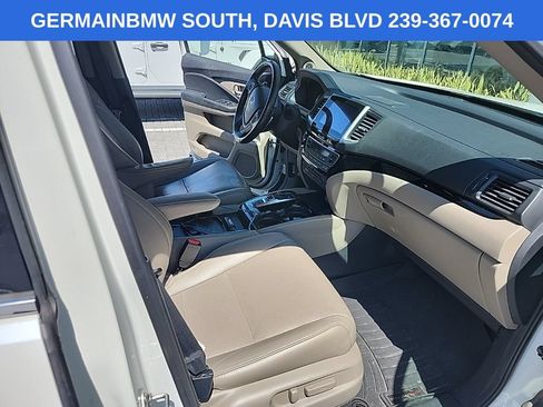 Used 2017 Honda Pilot Elite image 13