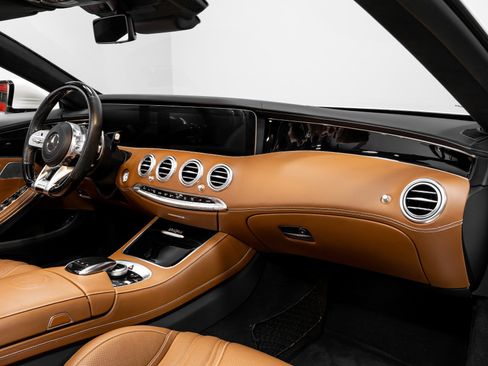 Used 2019 Mercedes-Benz S 63 AMG 4MATIC Cabriolet w/ Driver Assistance Package image 21