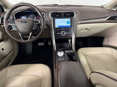 Used 2018 Ford Fusion Platinum image 24