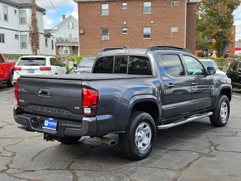 Used 2023 Toyota Tacoma SR image 5