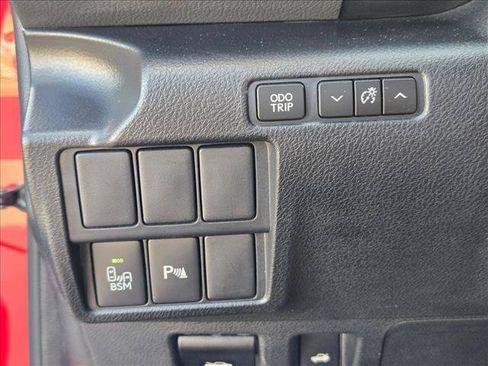 Used 2014 Lexus IS 250 w/ Navigation Package RWD image 10