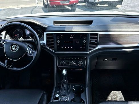 Used 2018 Volkswagen Atlas SE image 13