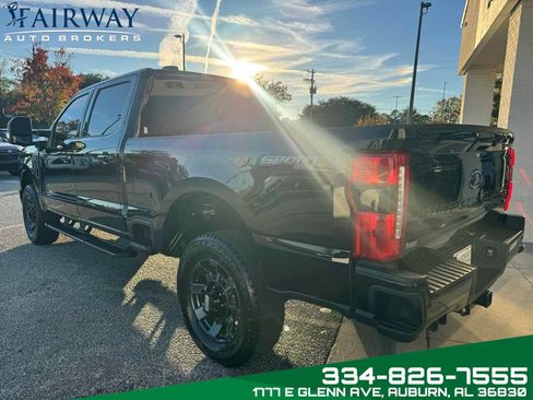 Used 2024 Ford F350 Lariat w/ Lariat Ultimate Package image 8