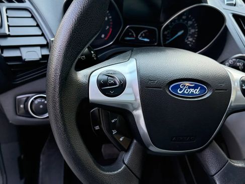 Used 2016 Ford Escape SE AWD/4WD image 37
