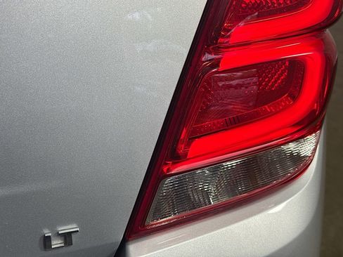 Used 2020 Chevrolet Trax LT w/ LT Convenience Package image 30