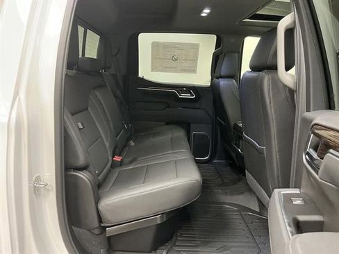 New 2026 GMC Sierra 1500 Elevation w/ Elevation Premium Package AWD/4WD image 16