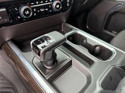 Used 2024 Chevrolet Silverado 1500 LT Trail Boss w/ Protection Package image 13