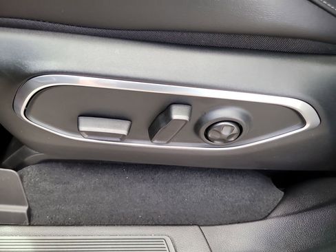 New 2026 Jeep Grand Wagoneer 4WD image 21