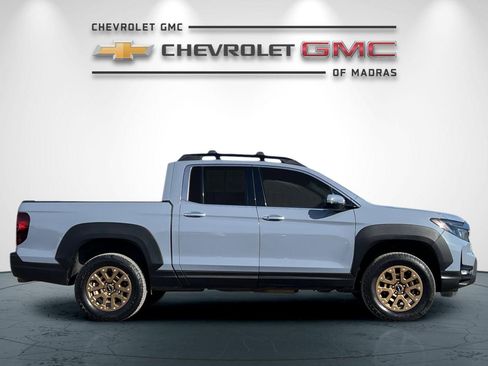 Used 2022 Honda Ridgeline RTL-E image 2