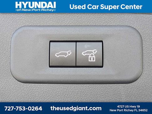 Used 2024 Lexus NX 250 FWD w/ Towing Package (2000 Lbs) image 13